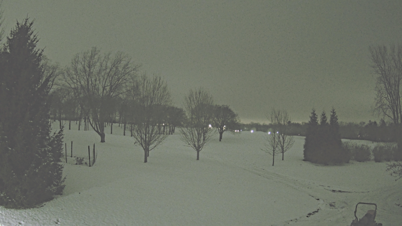 Thumbnail for current weather camera view from Franklin Hills Country Club in Farmington Hills, Michigan