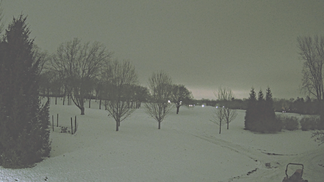 Thumbnail for current weather camera view from Franklin Hills Country Club in Farmington Hills, Michigan