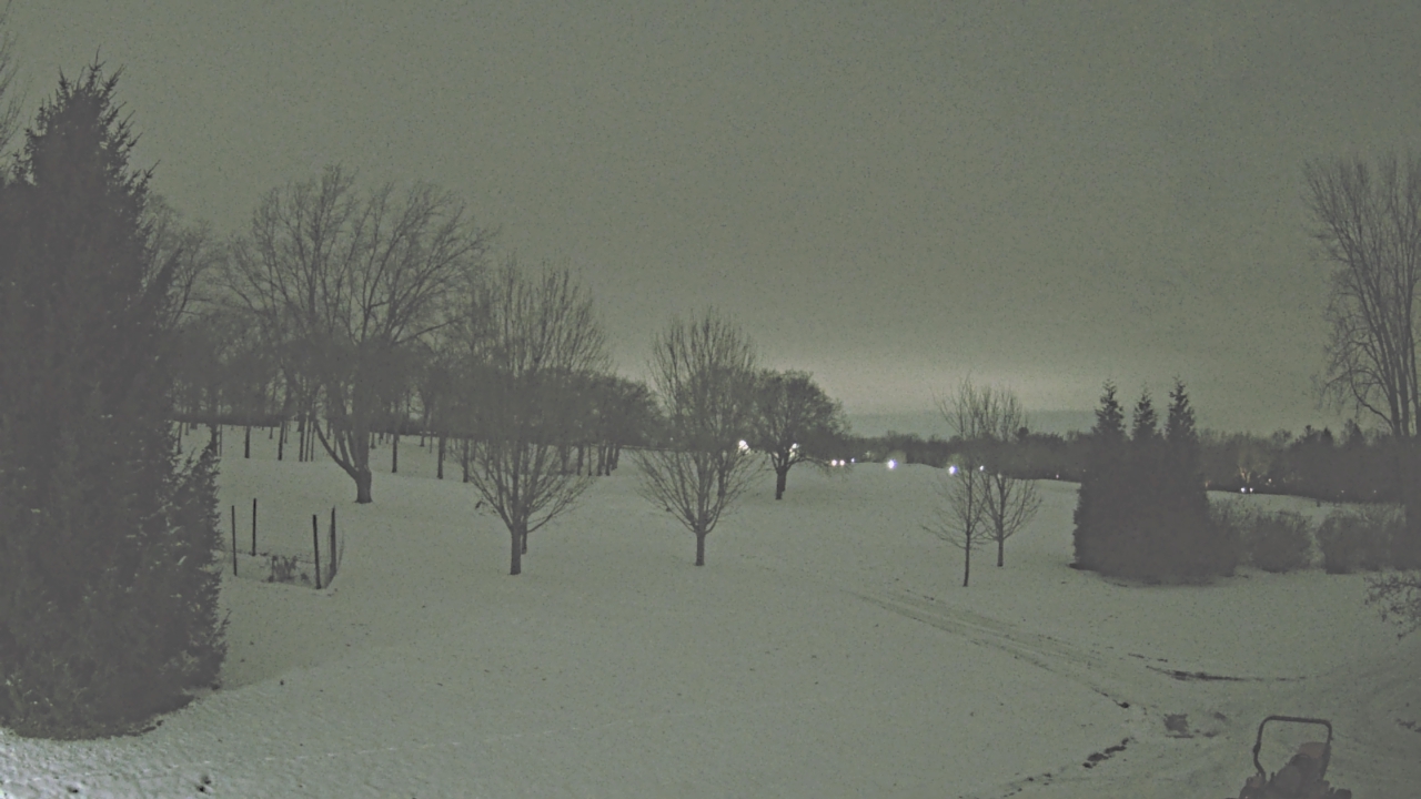 Thumbnail for current weather camera view from Franklin Hills Country Club in Farmington Hills, Michigan