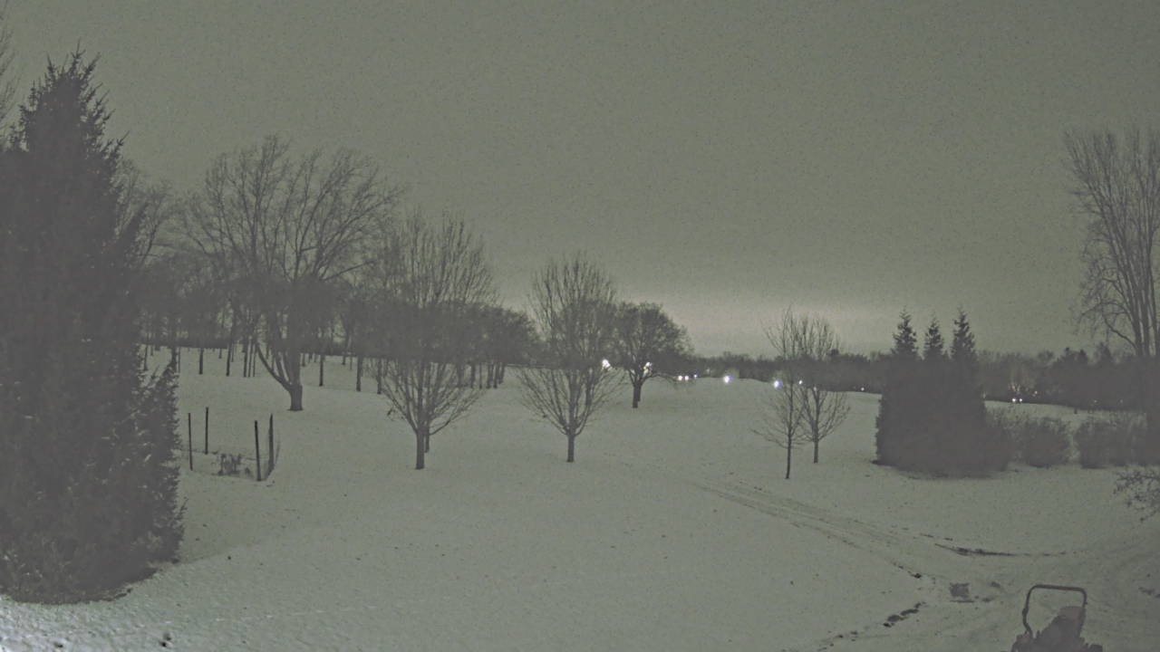 Thumbnail for current weather camera view from Franklin Hills Country Club in Farmington Hills, Michigan