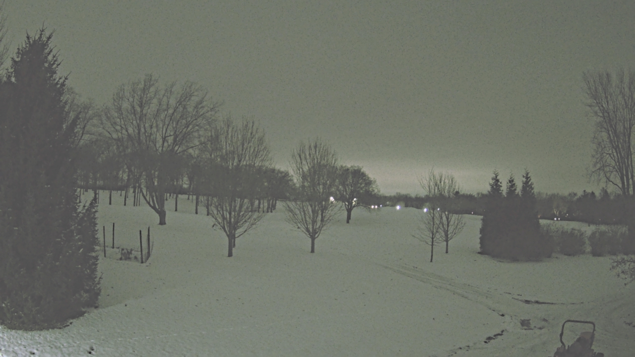 Thumbnail for current weather camera view from Franklin Hills Country Club in Farmington Hills, Michigan