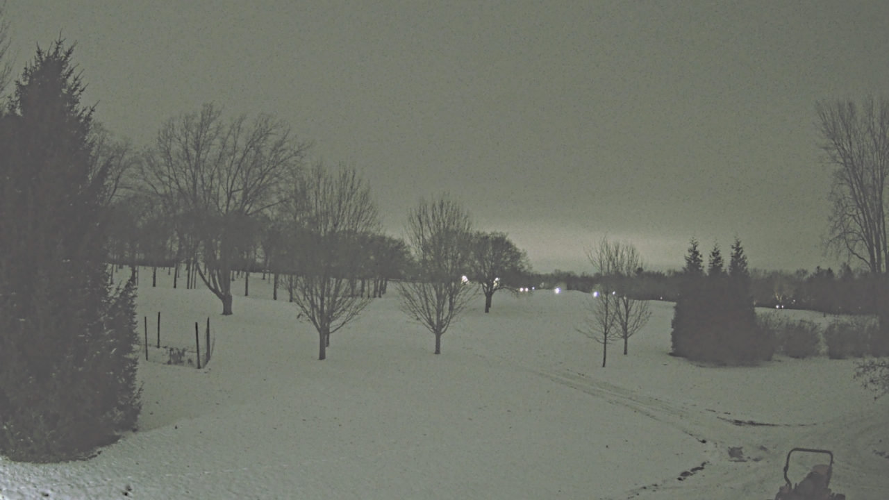Thumbnail for current weather camera view from Franklin Hills Country Club in Farmington Hills, Michigan