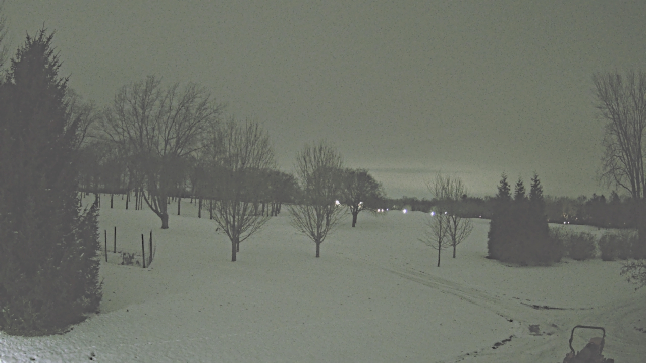 Thumbnail for current weather camera view from Franklin Hills Country Club in Farmington Hills, Michigan