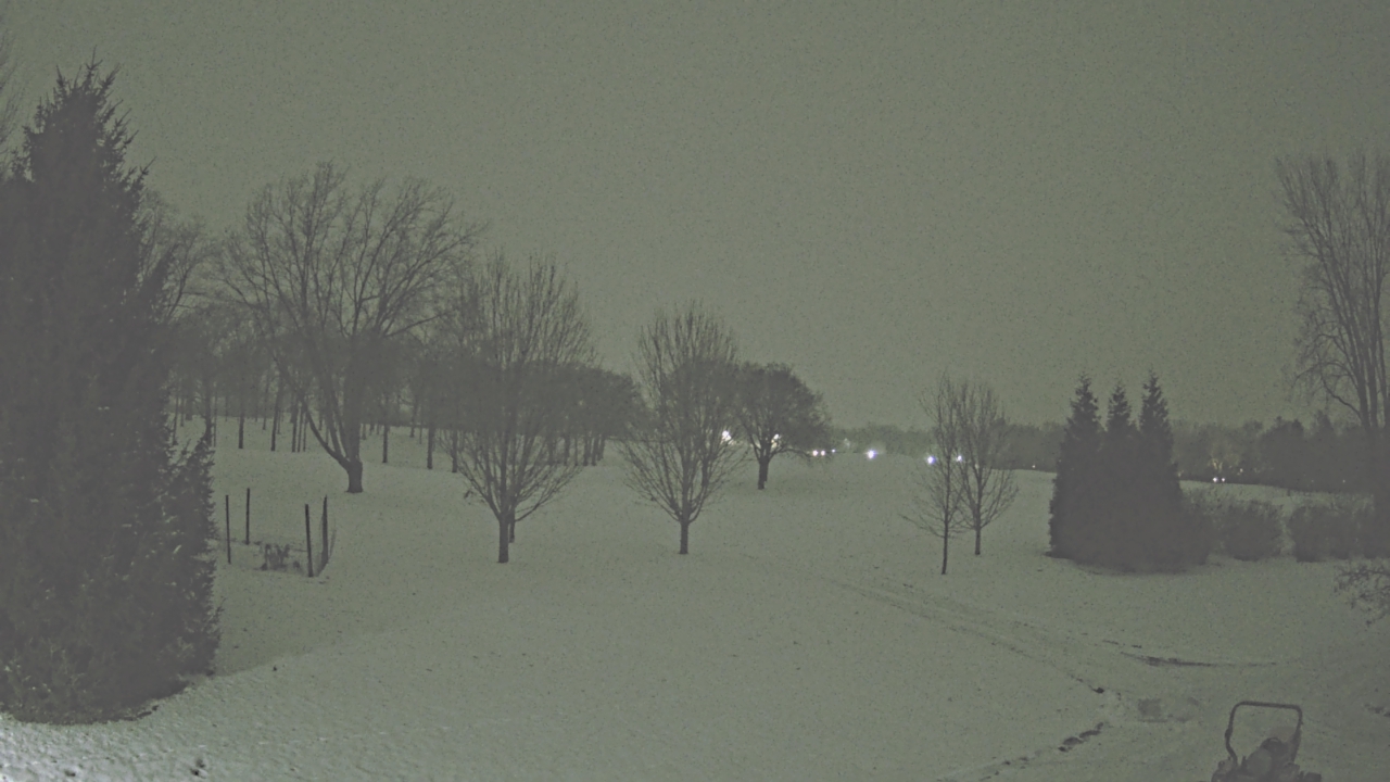 Thumbnail for current weather camera view from Franklin Hills Country Club in Farmington Hills, Michigan