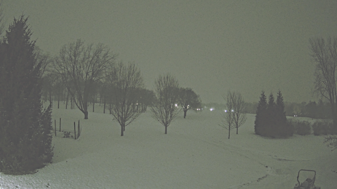 Thumbnail for current weather camera view from Franklin Hills Country Club in Farmington Hills, Michigan