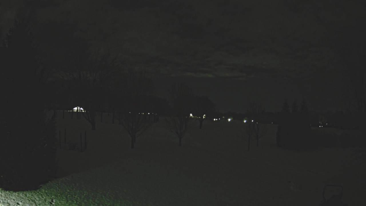 Thumbnail for current weather camera view from Franklin Hills Country Club in Farmington Hills, Michigan