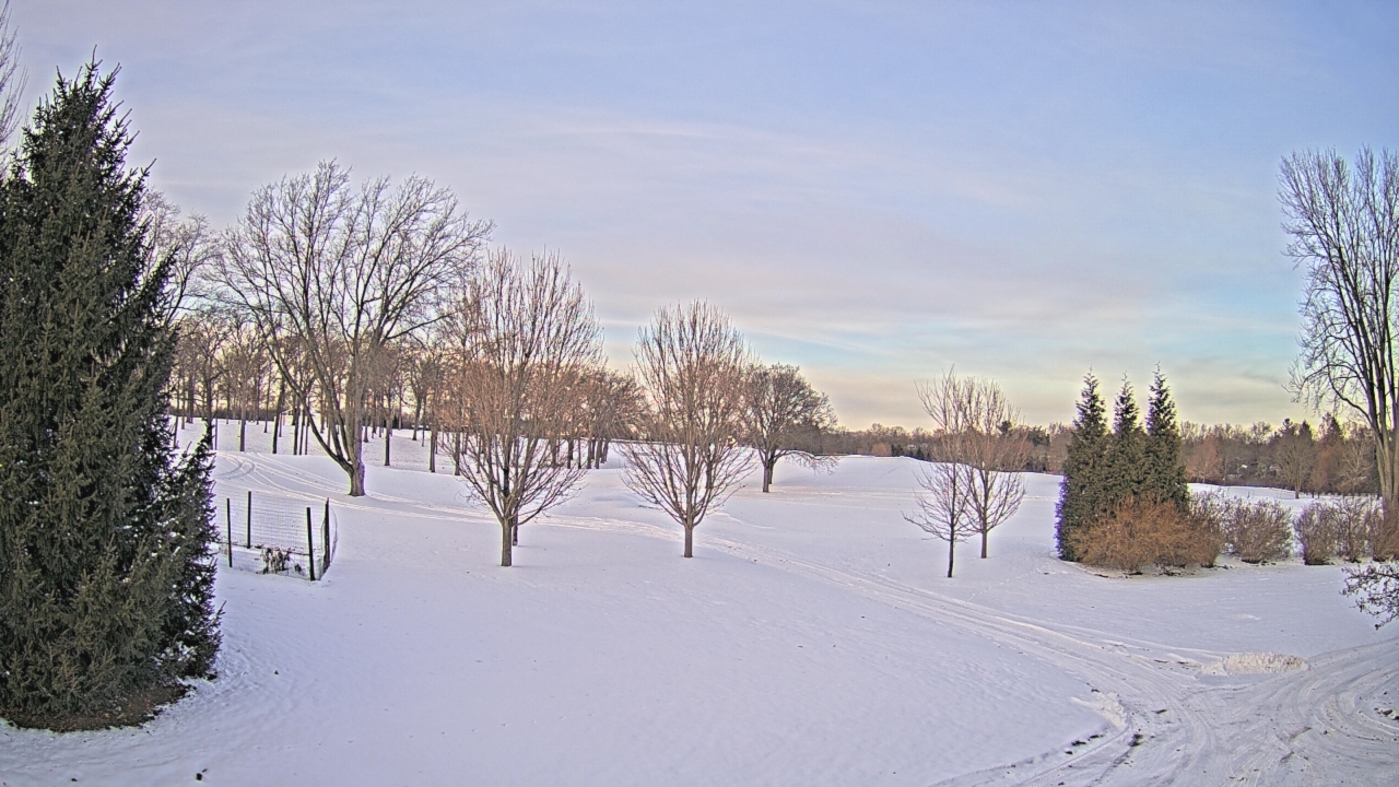 Thumbnail for current weather camera view from Franklin Hills Country Club in Farmington Hills, Michigan