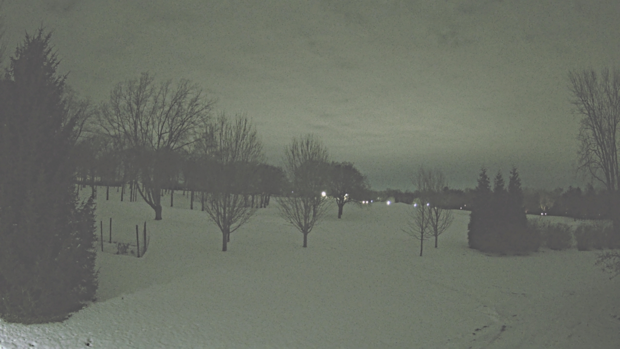 Thumbnail for current weather camera view from Franklin Hills Country Club in Farmington Hills, Michigan