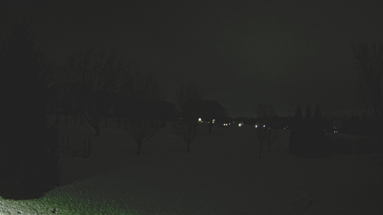 Thumbnail for current weather camera view from Franklin Hills Country Club in Farmington Hills, Michigan