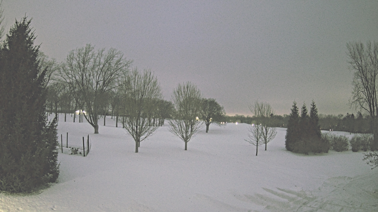 Thumbnail for current weather camera view from Franklin Hills Country Club in Farmington Hills, Michigan