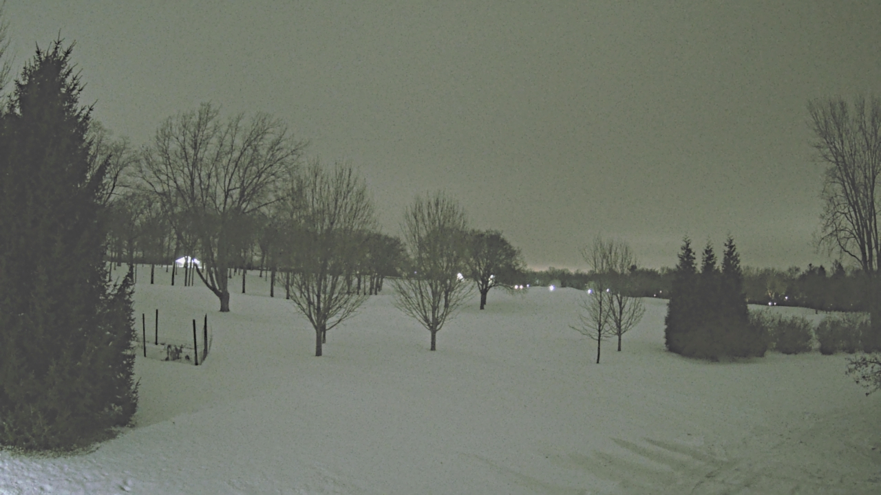 Thumbnail for current weather camera view from Franklin Hills Country Club in Farmington Hills, Michigan