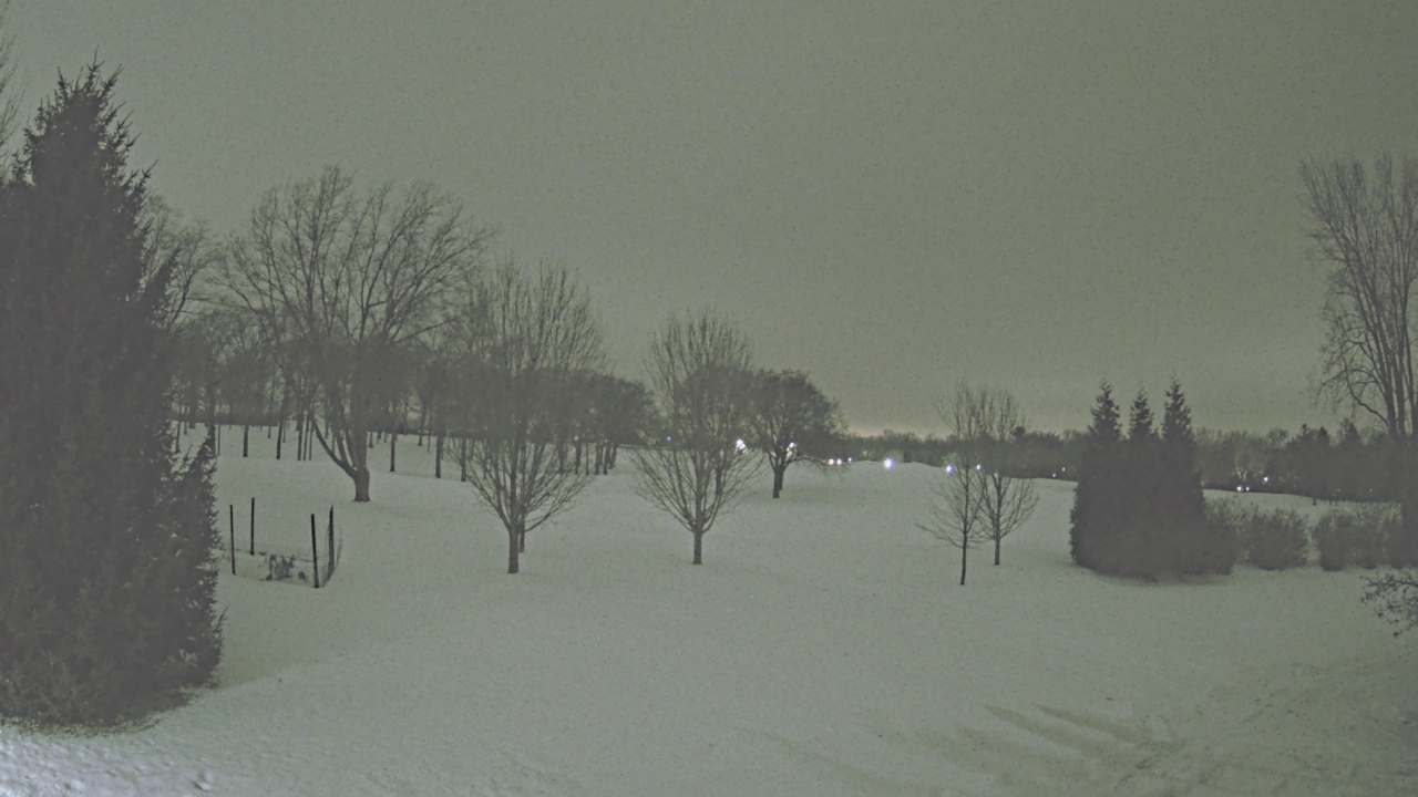 Thumbnail for current weather camera view from Franklin Hills Country Club in Farmington Hills, Michigan