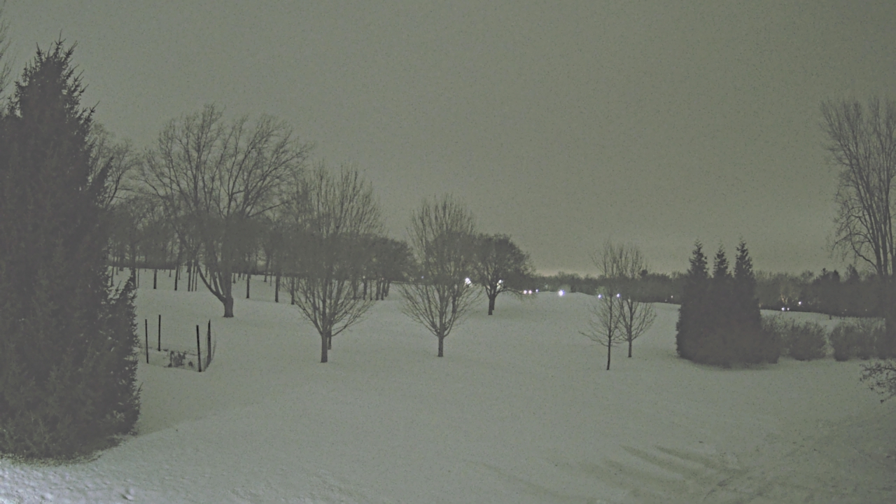 Thumbnail for current weather camera view from Franklin Hills Country Club in Farmington Hills, Michigan