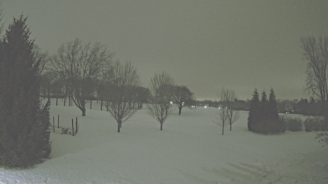 Thumbnail for current weather camera view from Franklin Hills Country Club in Farmington Hills, Michigan