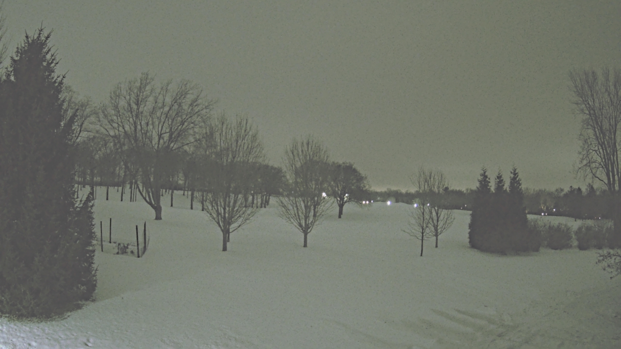 Thumbnail for current weather camera view from Franklin Hills Country Club in Farmington Hills, Michigan