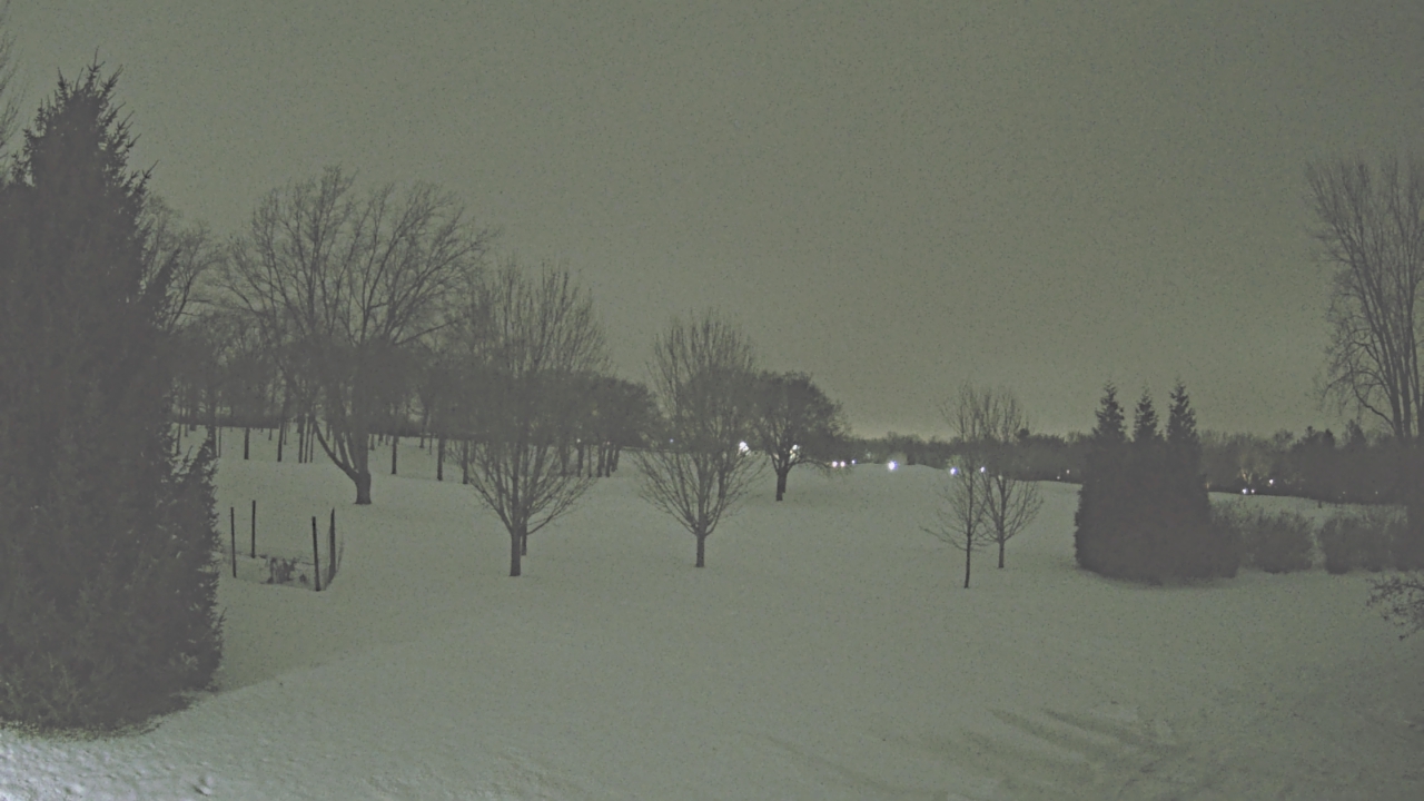 Thumbnail for current weather camera view from Franklin Hills Country Club in Farmington Hills, Michigan