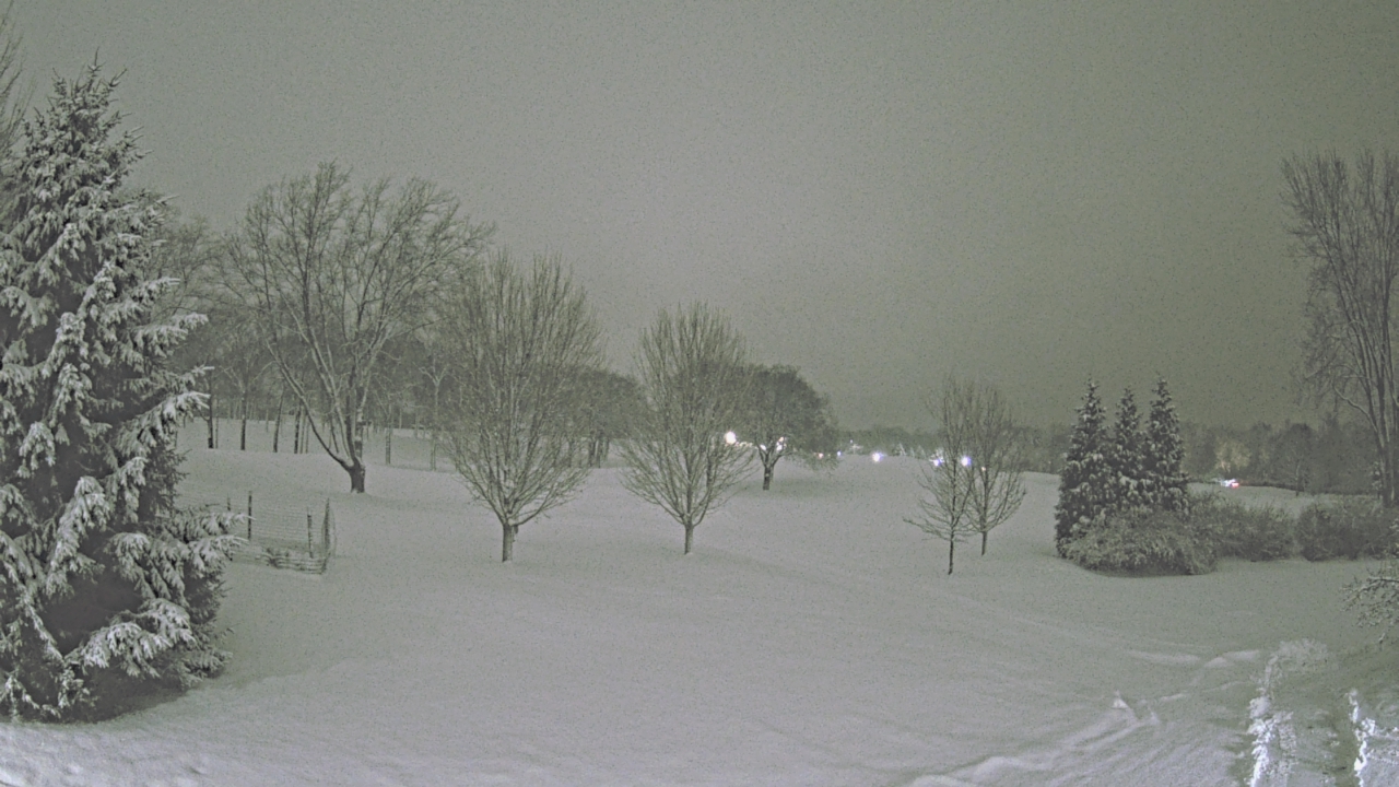 Thumbnail for current weather camera view from Franklin Hills Country Club in Farmington Hills, Michigan