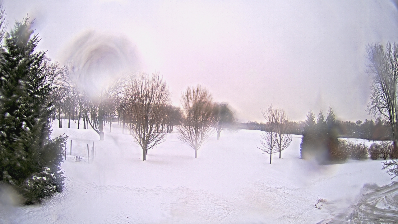 Thumbnail for current weather camera view from Franklin Hills Country Club in Farmington Hills, Michigan