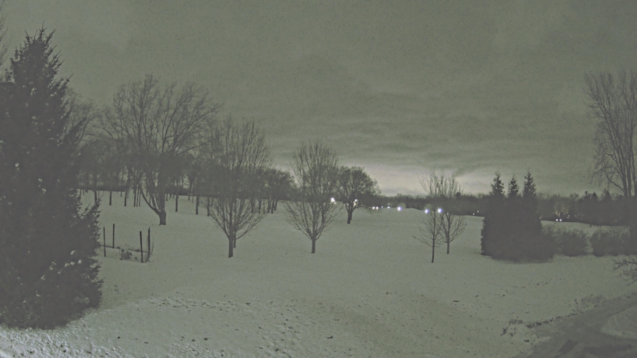 Thumbnail for current weather camera view from Franklin Hills Country Club in Farmington Hills, Michigan
