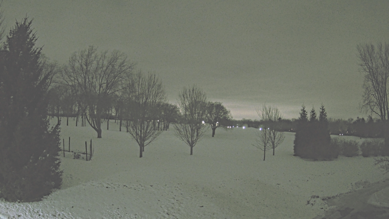 Thumbnail for current weather camera view from Franklin Hills Country Club in Farmington Hills, Michigan