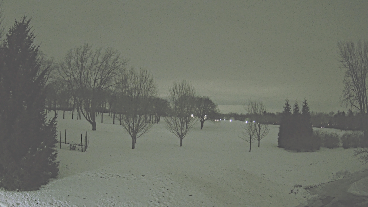 Thumbnail for current weather camera view from Franklin Hills Country Club in Farmington Hills, Michigan