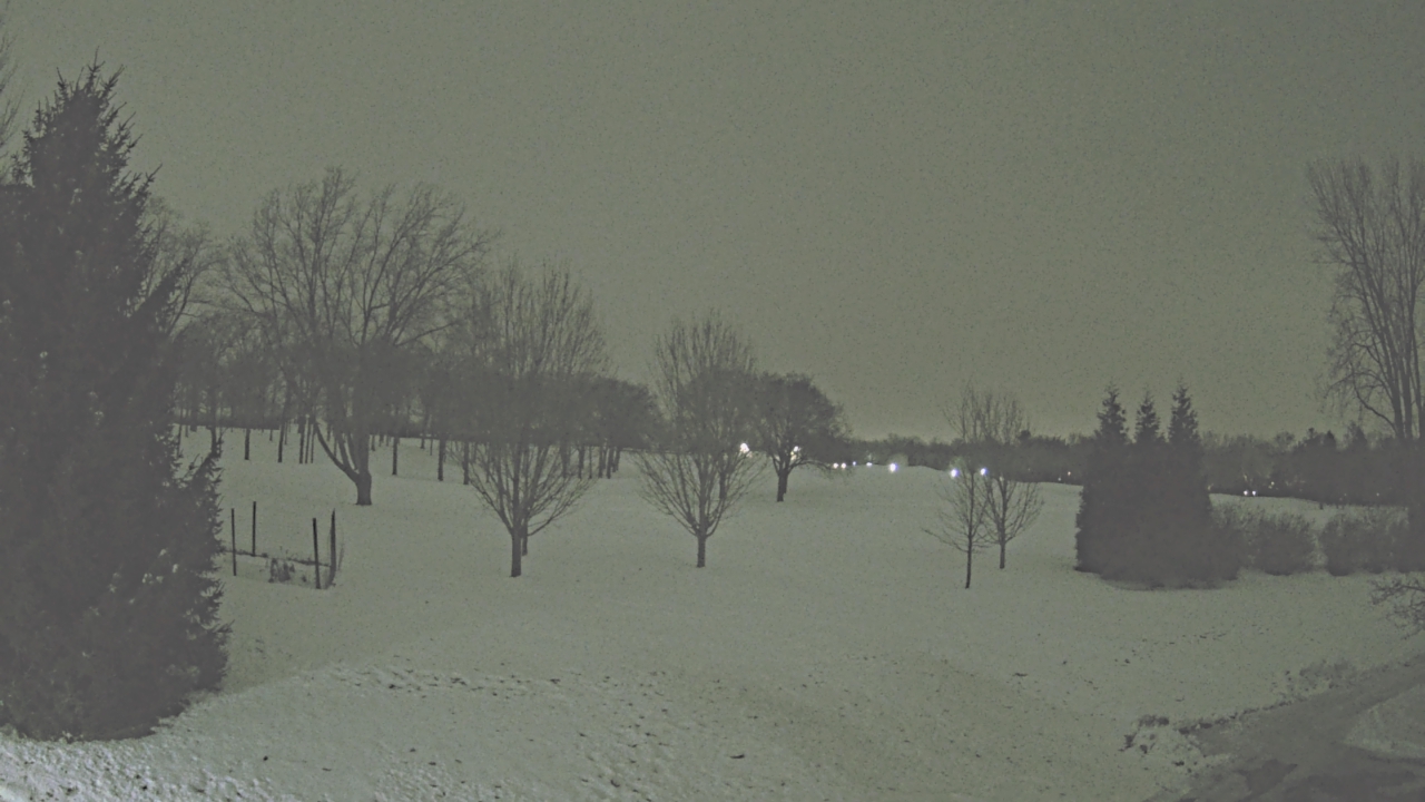 Thumbnail for current weather camera view from Franklin Hills Country Club in Farmington Hills, Michigan