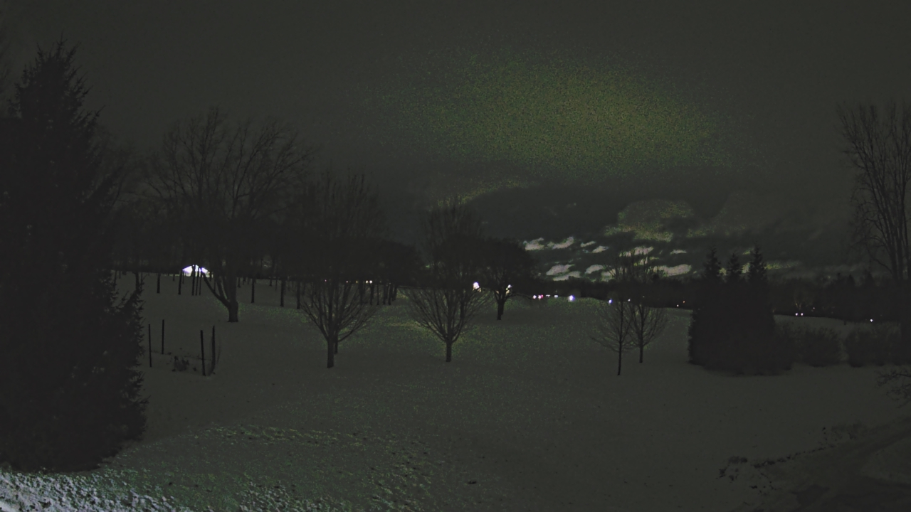 Thumbnail for current weather camera view from Franklin Hills Country Club in Farmington Hills, Michigan