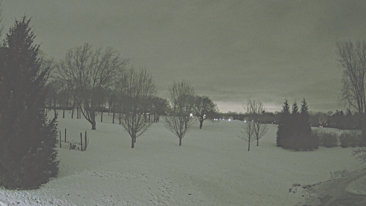 Thumbnail for current weather camera view from Franklin Hills Country Club in Farmington Hills, Michigan