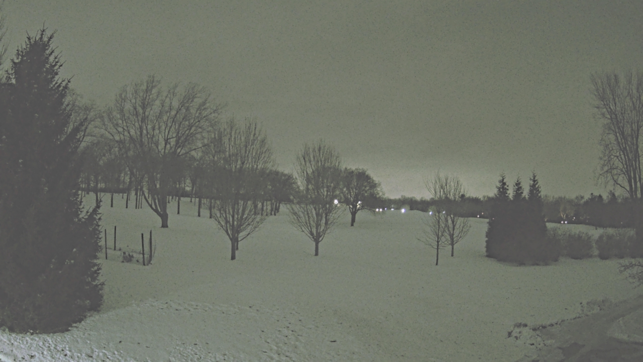 Thumbnail for current weather camera view from Franklin Hills Country Club in Farmington Hills, Michigan