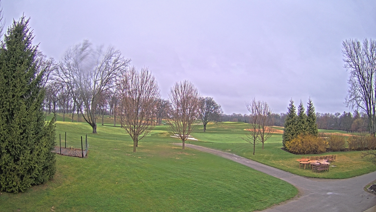 Thumbnail for current weather camera view from Franklin Hills Country Club in Farmington Hills, Michigan