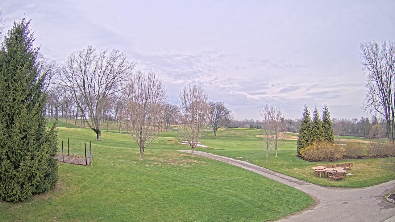 Thumbnail for current weather camera view from Franklin Hills Country Club in Farmington Hills, Michigan