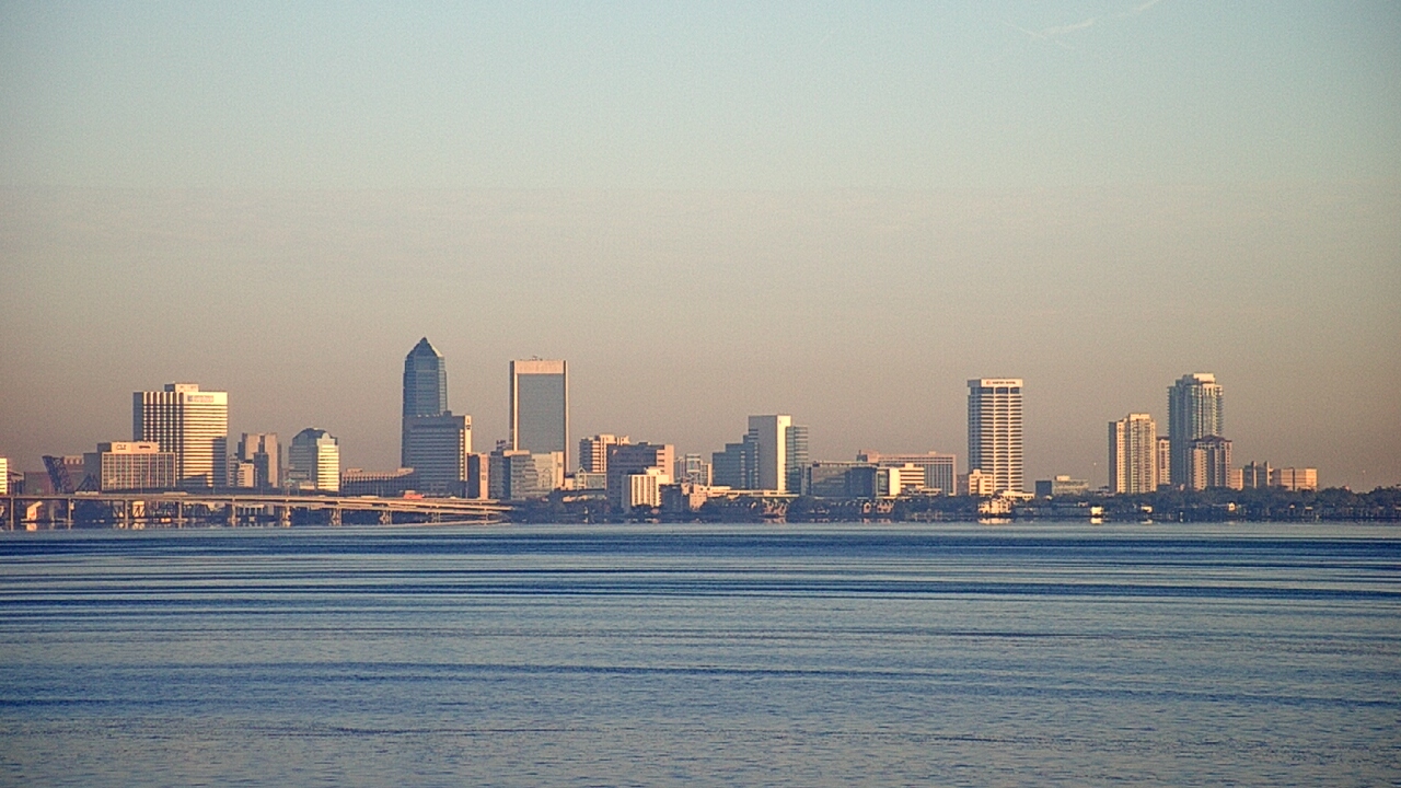 Thumbnail for current weather camera view from Florida Yacht Club in Jacksonville, Florida