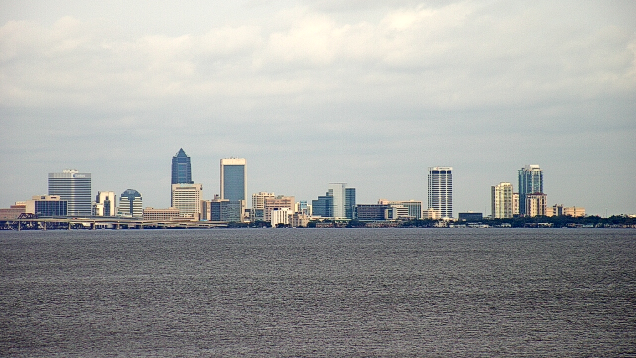 Thumbnail for current weather camera view from Florida Yacht Club in Jacksonville, Florida