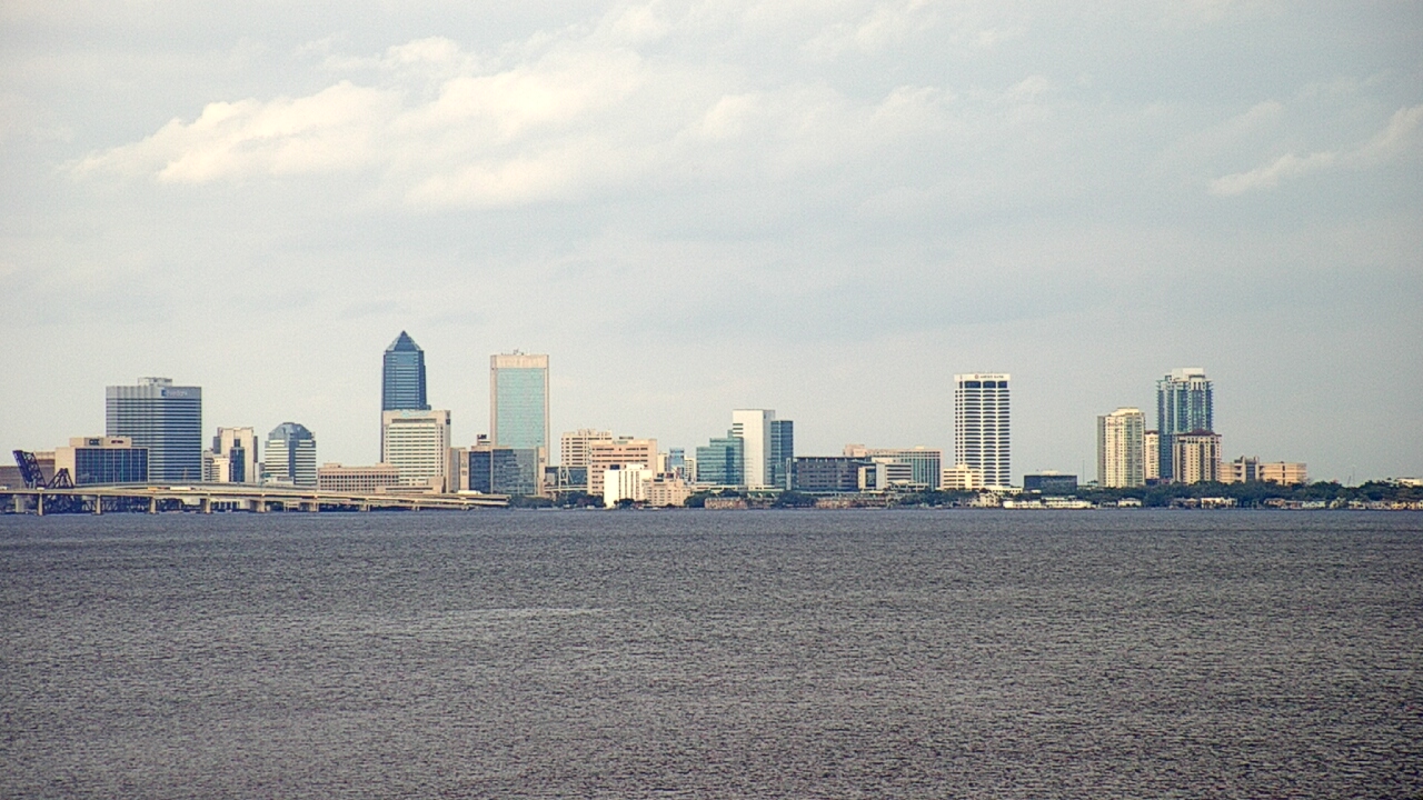 Thumbnail for current weather camera view from Florida Yacht Club in Jacksonville, Florida