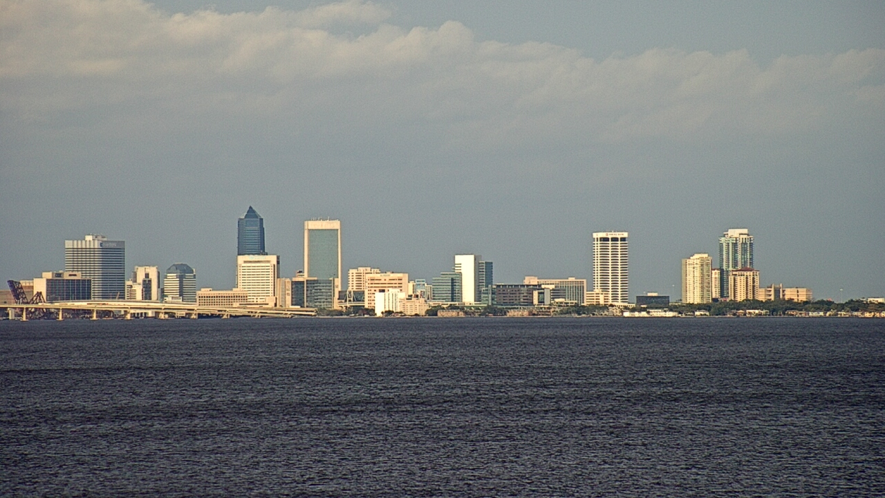 Thumbnail for current weather camera view from Florida Yacht Club in Jacksonville, Florida