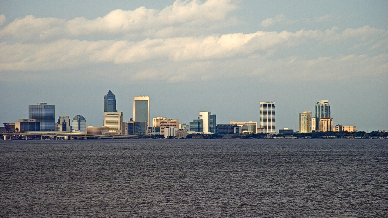 Thumbnail for current weather camera view from Florida Yacht Club in Jacksonville, Florida