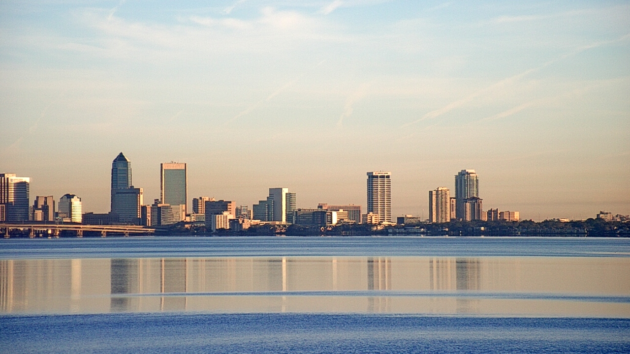 Thumbnail for current weather camera view from Florida Yacht Club in Jacksonville, Florida