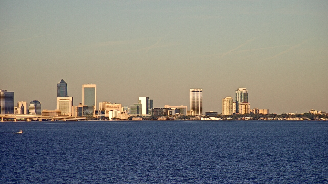 Thumbnail for current weather camera view from Florida Yacht Club in Jacksonville, Florida