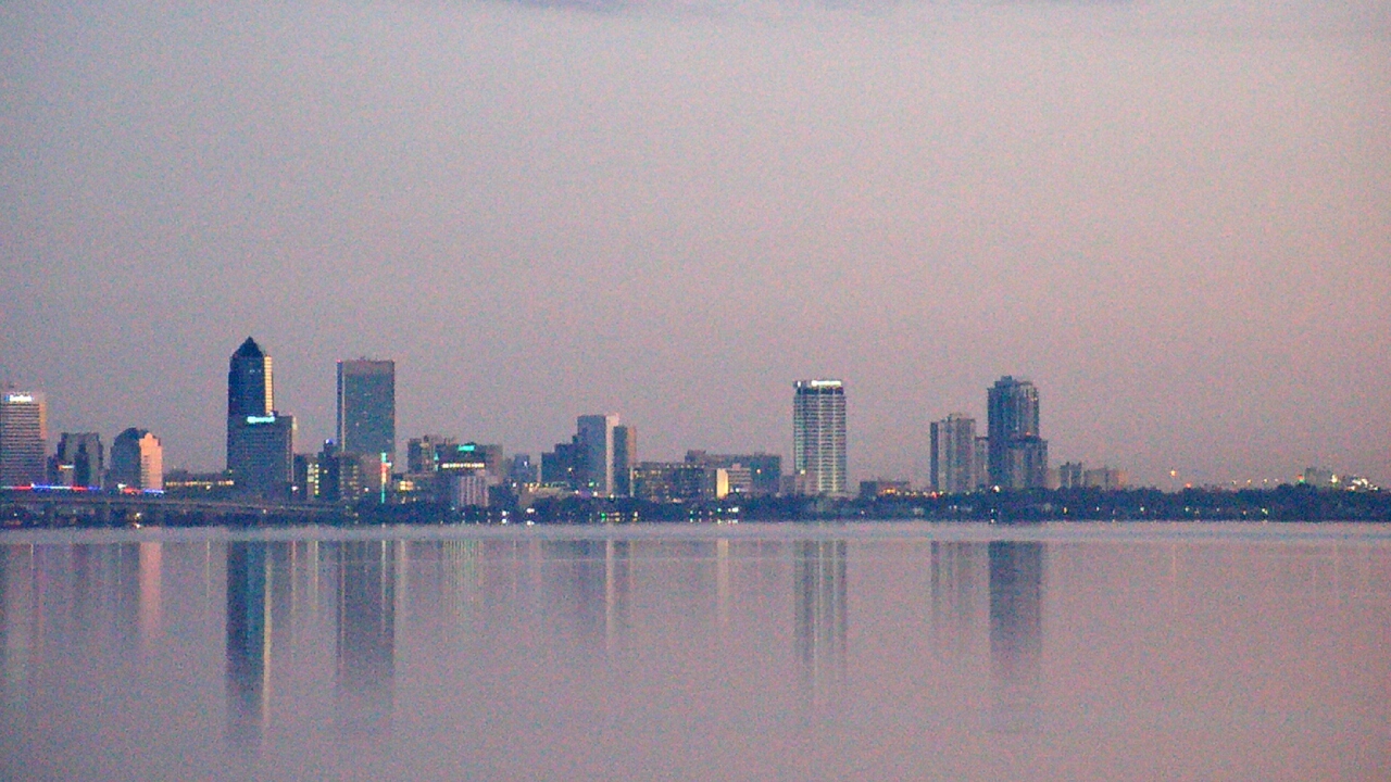 Thumbnail for current weather camera view from Florida Yacht Club in Jacksonville, Florida