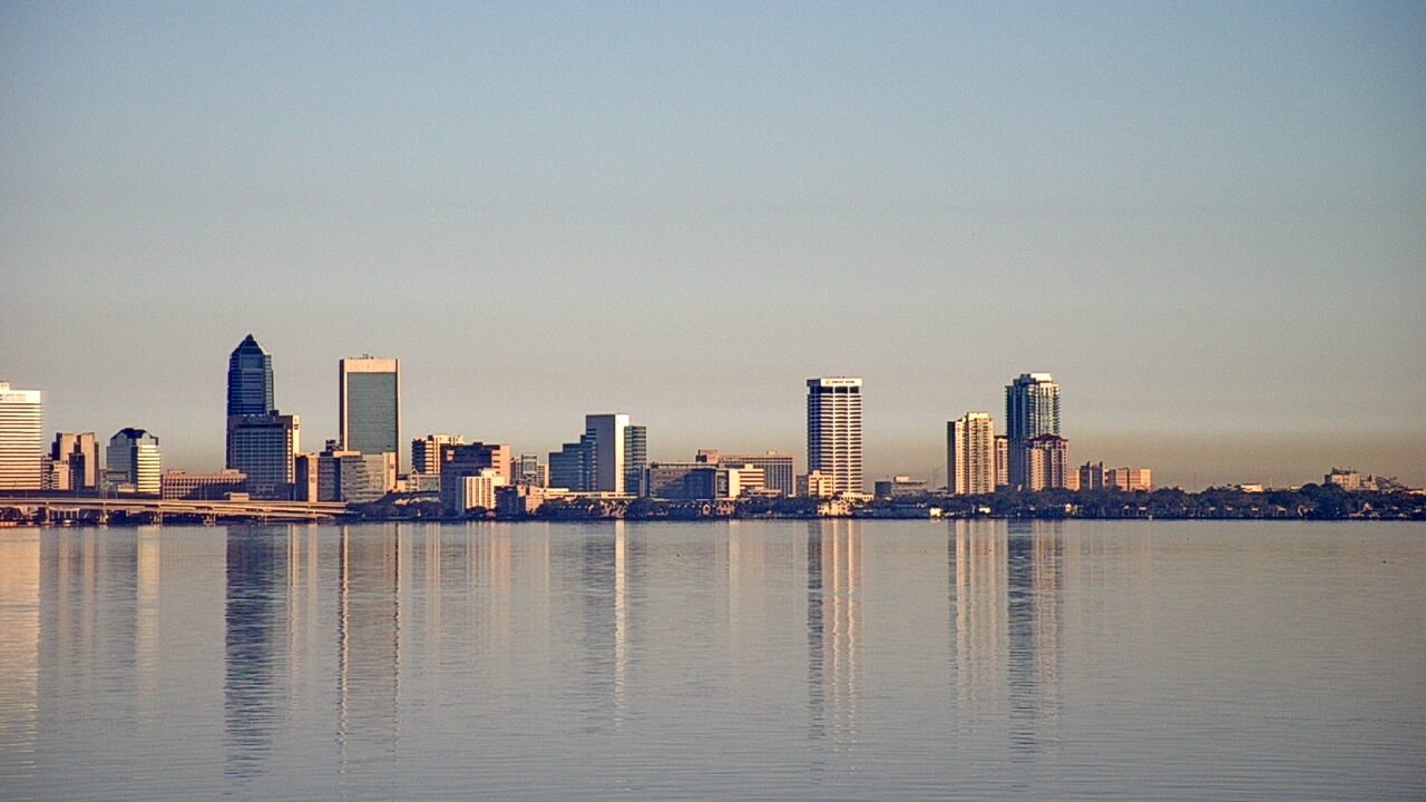 Thumbnail for current weather camera view from Florida Yacht Club in Jacksonville, Florida