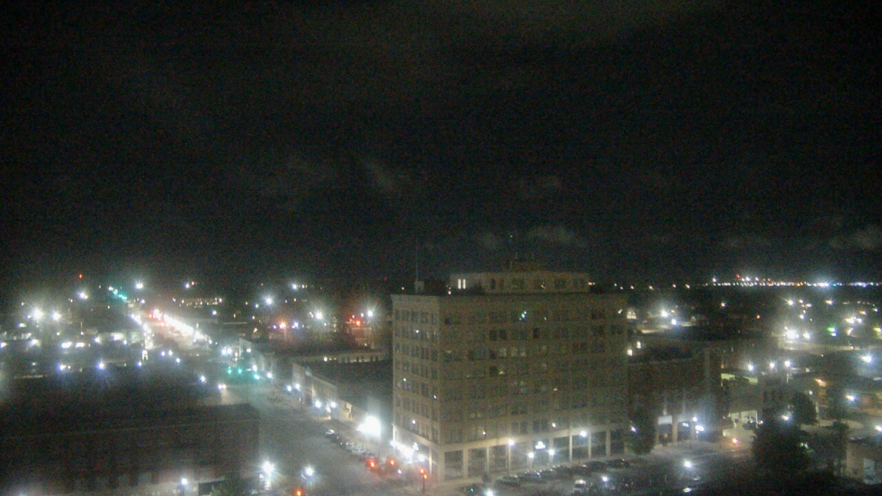 Thumbnail for current weather camera view from First National Bank-Hutchinson in Hutchinson, Kansas