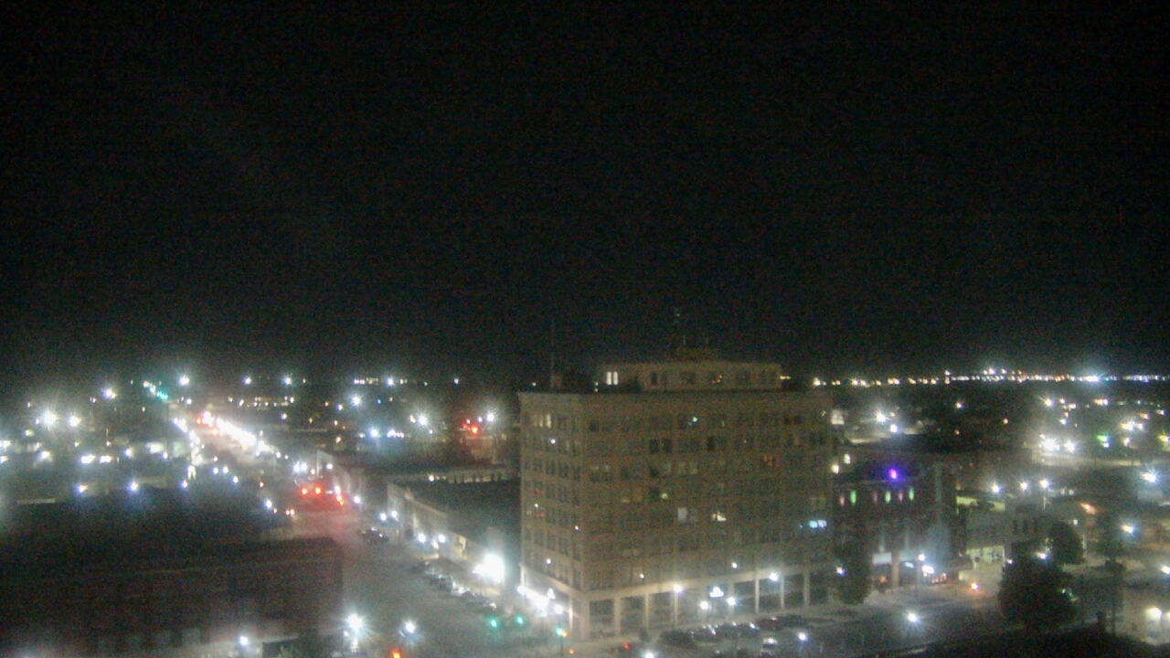 Thumbnail for current weather camera view from First National Bank-Hutchinson in Hutchinson, Kansas