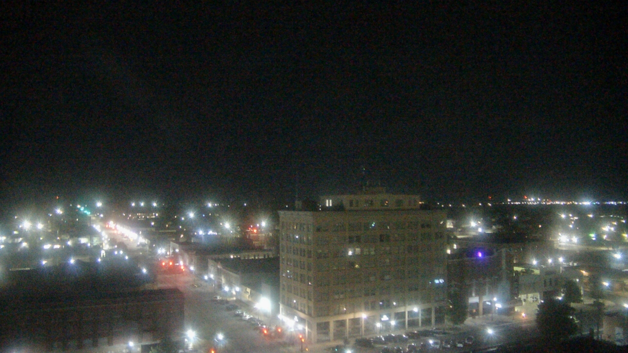 Thumbnail for current weather camera view from First National Bank-Hutchinson in Hutchinson, Kansas