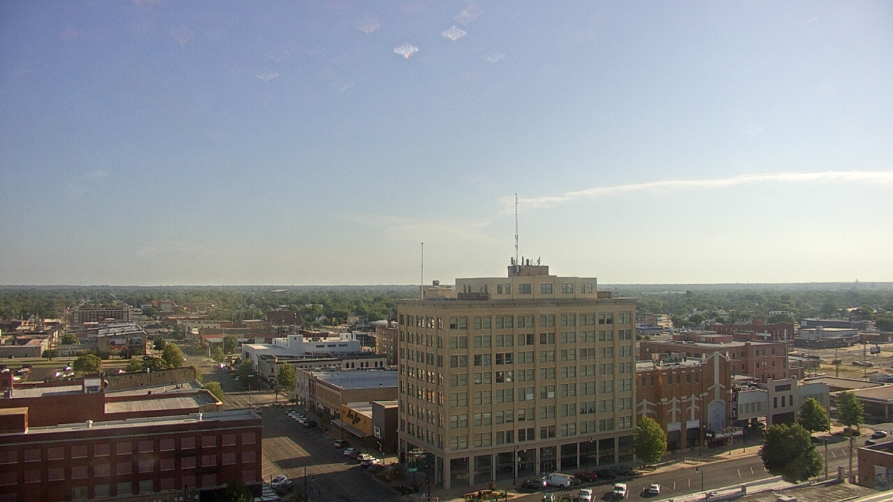 Thumbnail for current weather camera view from First National Bank-Hutchinson in Hutchinson, Kansas