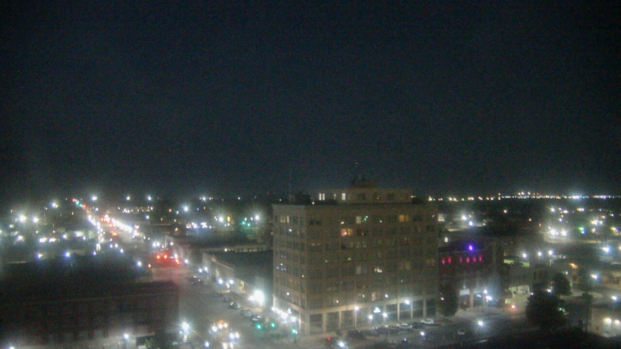 Thumbnail for current weather camera view from First National Bank-Hutchinson in Hutchinson, Kansas