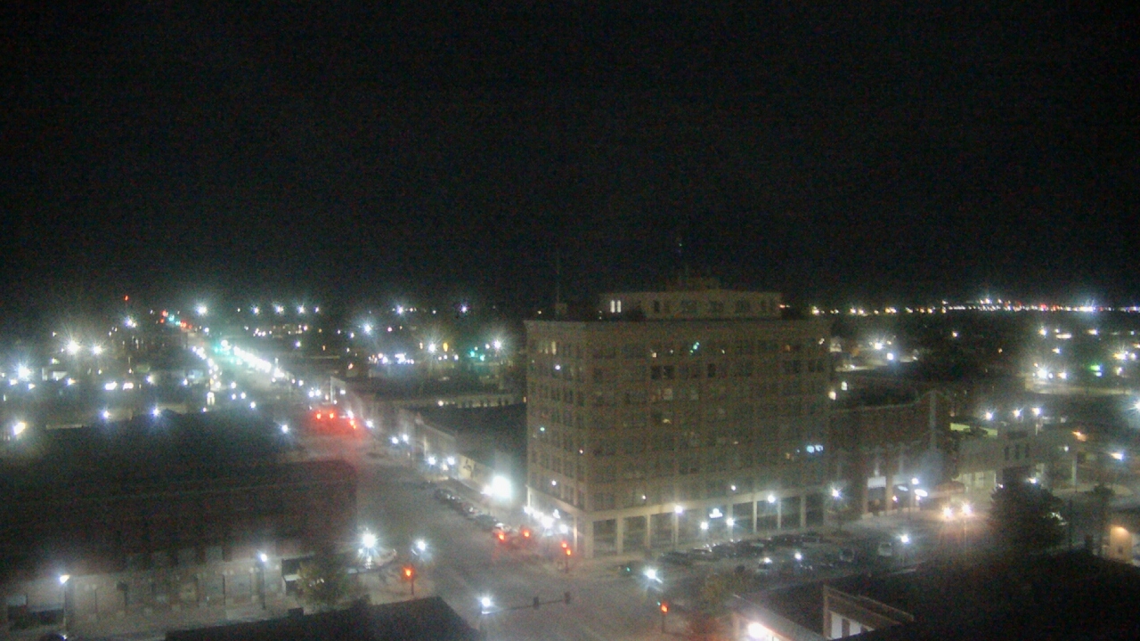 Thumbnail for current weather camera view from First National Bank-Hutchinson in Hutchinson, Kansas