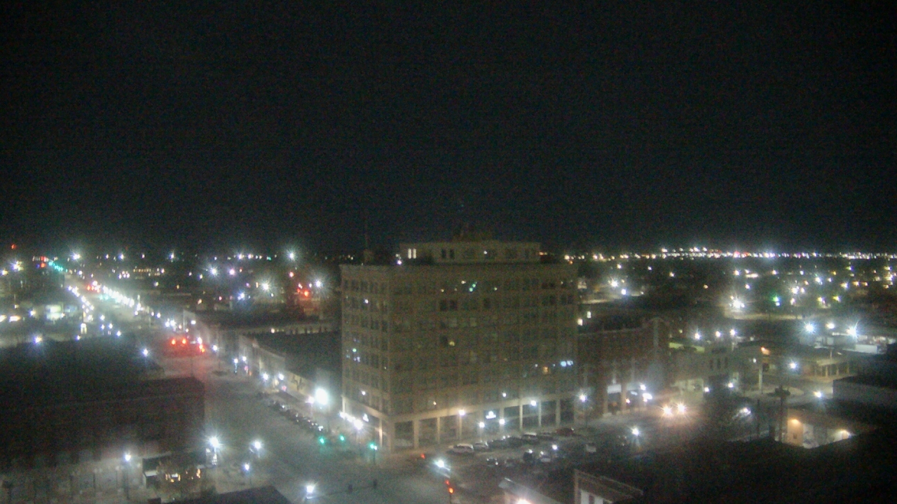 Thumbnail for current weather camera view from First National Bank-Hutchinson in Hutchinson, Kansas