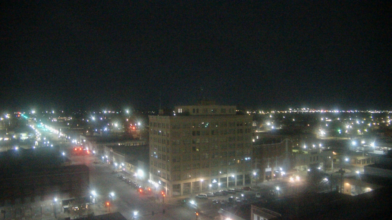 Thumbnail for current weather camera view from First National Bank-Hutchinson in Hutchinson, Kansas