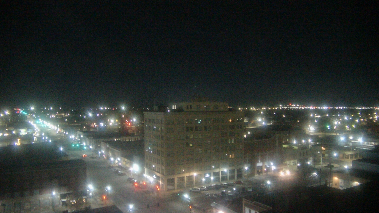 Thumbnail for current weather camera view from First National Bank-Hutchinson in Hutchinson, Kansas