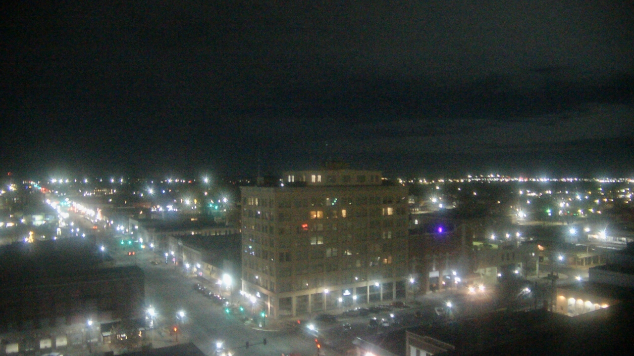 Thumbnail for current weather camera view from First National Bank-Hutchinson in Hutchinson, Kansas
